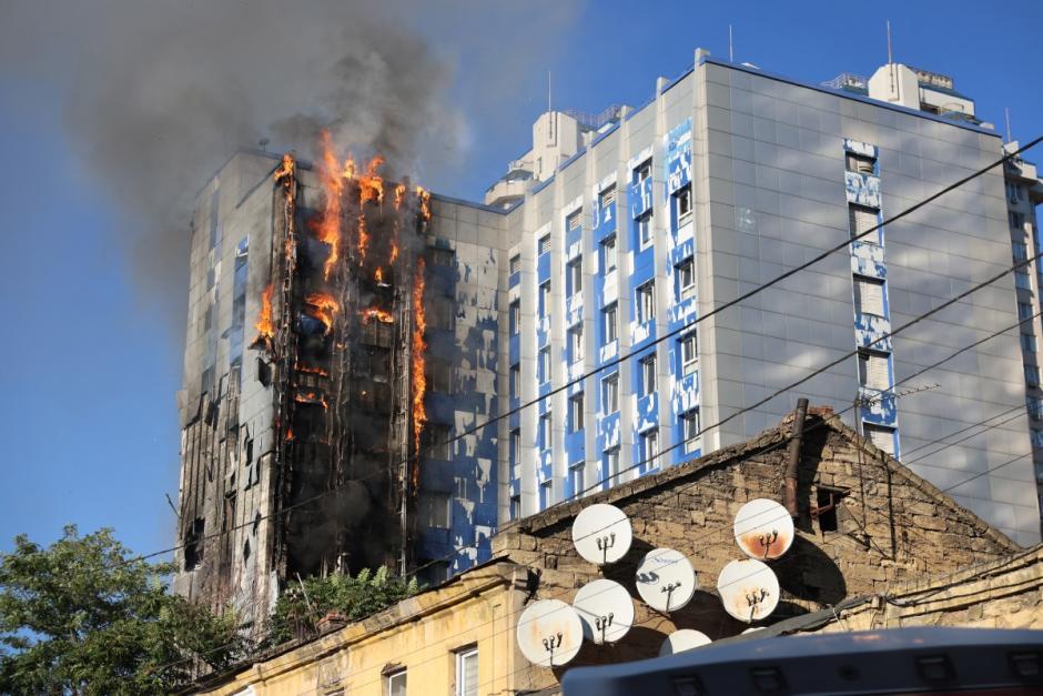 This photograph shows a fire in multistorey administrative building following a Russian drone attack in Odessa, amid Russian invasion in Ukraine, on September 18, 2026. (Photo by Darya NAZAROVA / AFP)