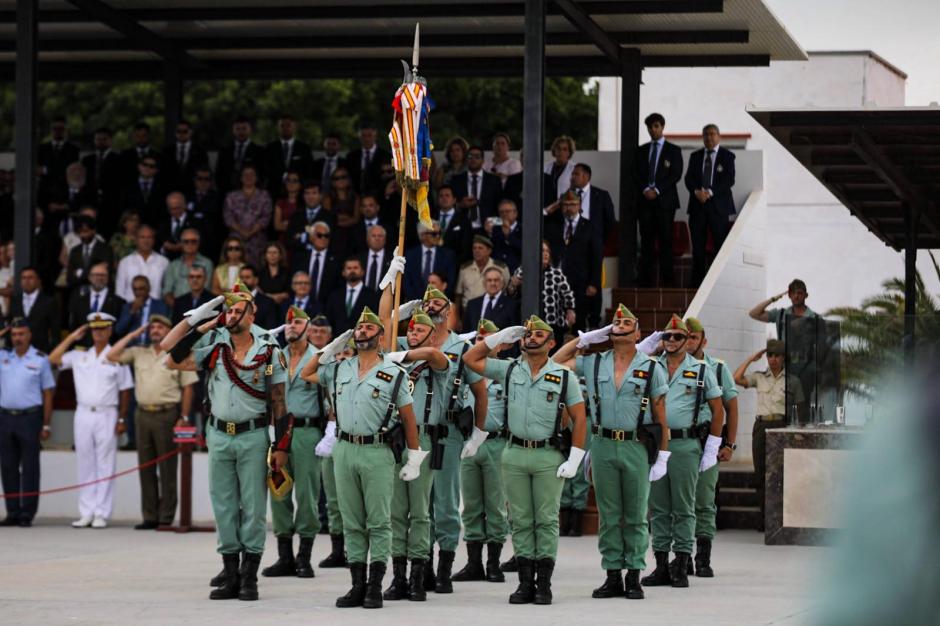 El acuartelamiento “Millán Astray” ha acogido la parada militar conmemorativa del 106.º aniversario de la fundación de La Legión
