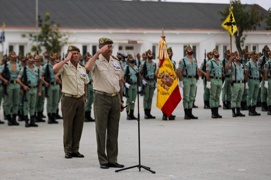 El Jefe de Estado Mayor del Ejército de Tierra (JEME), general de ejército Amador Enseñat y Berea, presidide el CVI Aniversario Fundacional de La Legión