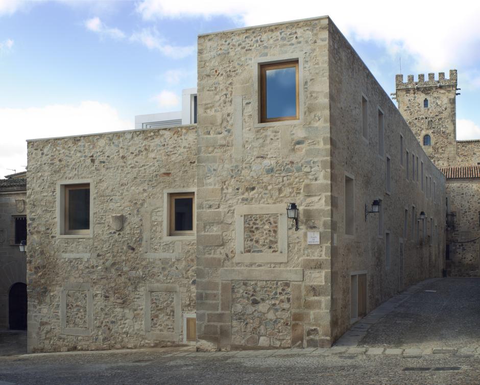 Edificio Atrio en el casco histórico de Cáceres