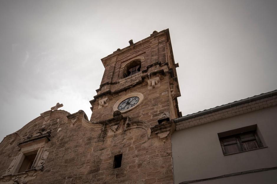 Imagen de la iglesia dedicada a San Francisco de Asís en La Granja de la Costera