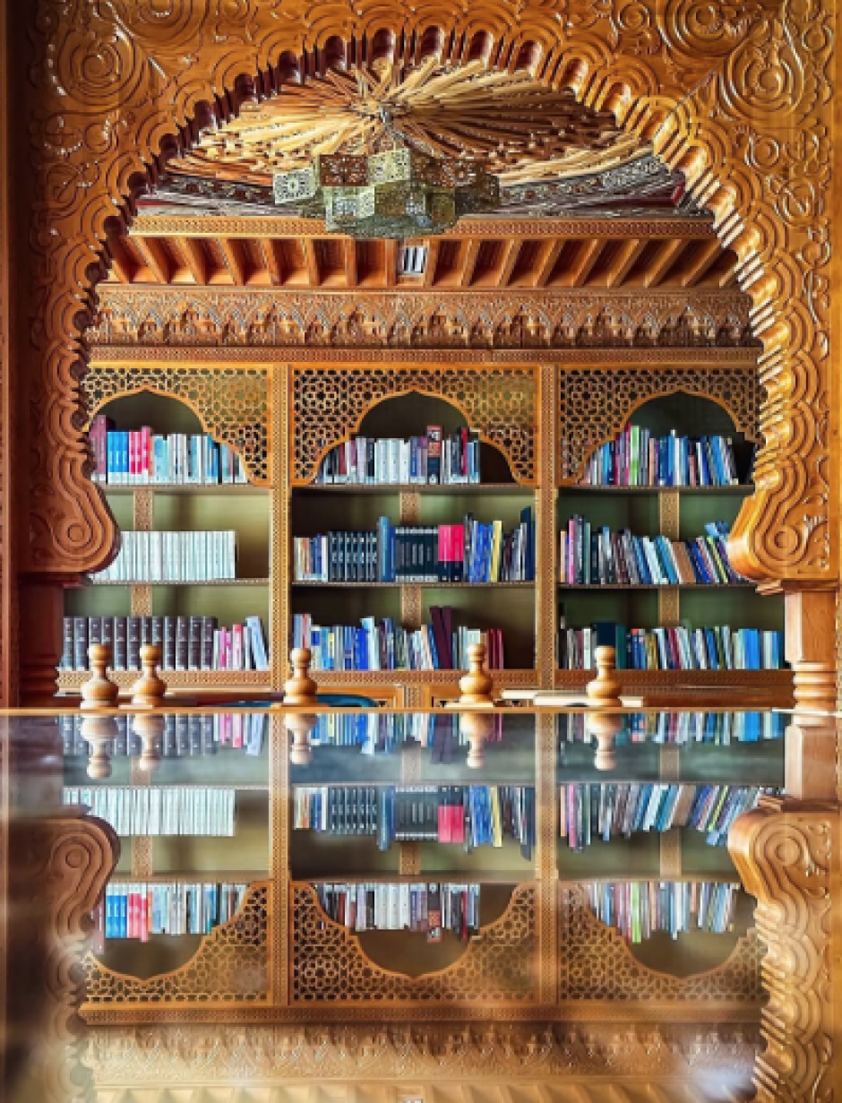 Una de las estancias de la biblioteca