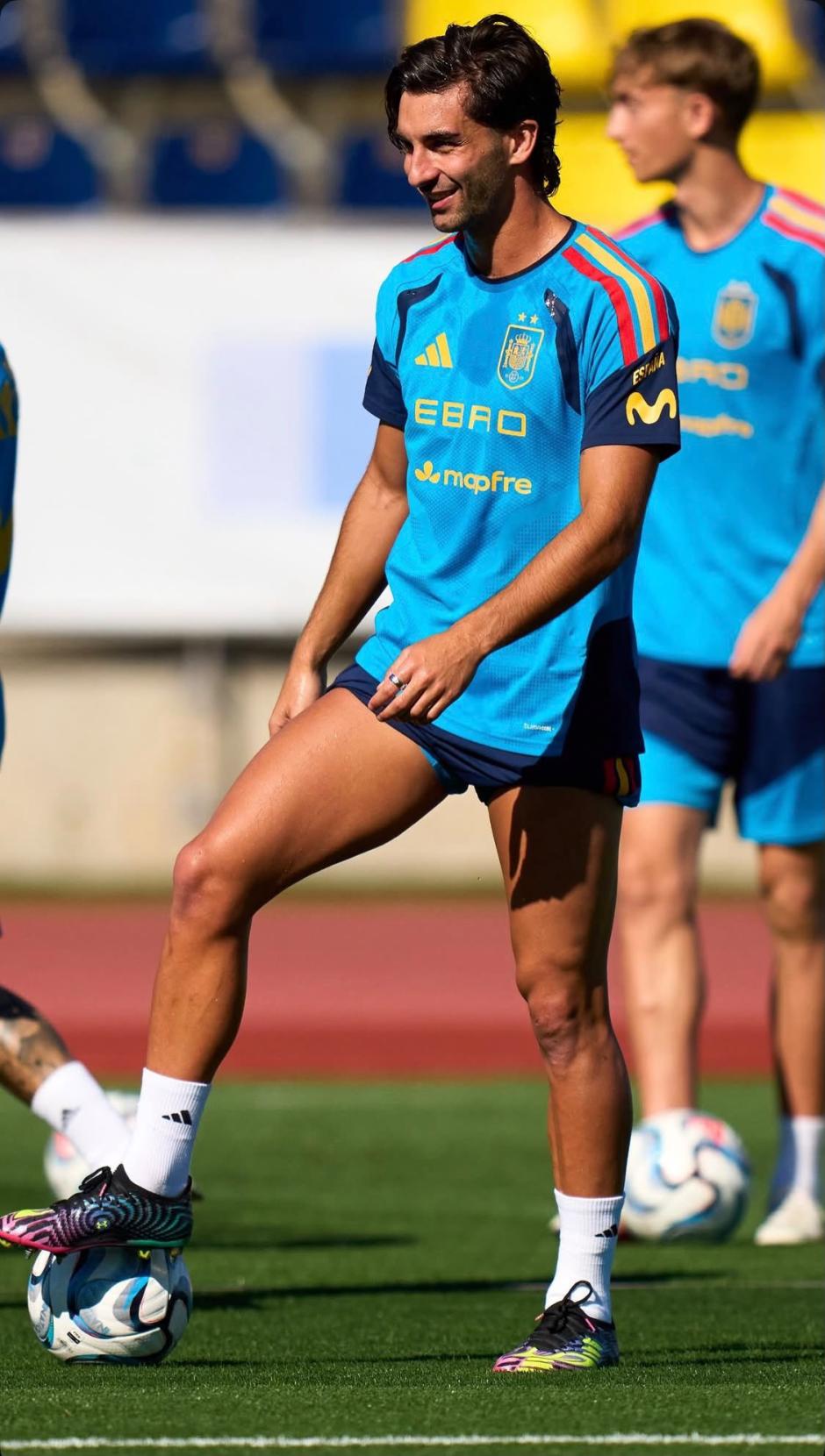 Ferran Torres en el entrenamiento con la selección española de estos días