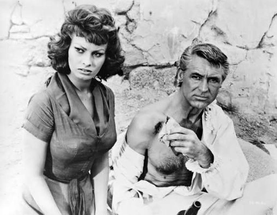 Sofia Loren y Cary Grant, en Orgullo y pasión