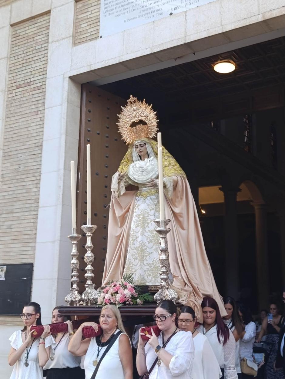 Virgen del Rosario en Puente Genil
