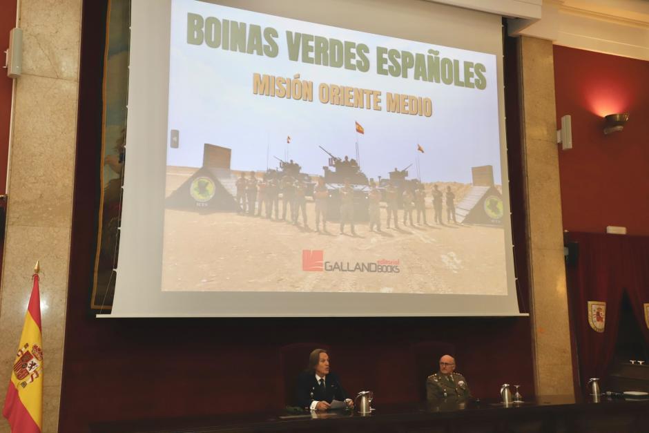 Kitín Muñoz, durante la presentación del libro Boinas Verdes. Misión Oriente Medio, en el Ceseden