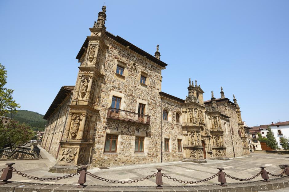 La espectacular Universidad de Oñate