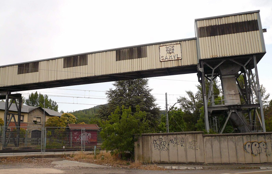 Instalaciones de la Sociedad Anónima Hullera Vasco Leonesa (SAHVL) para el suministro de carbón a la Central Térmica de La Robla (León)