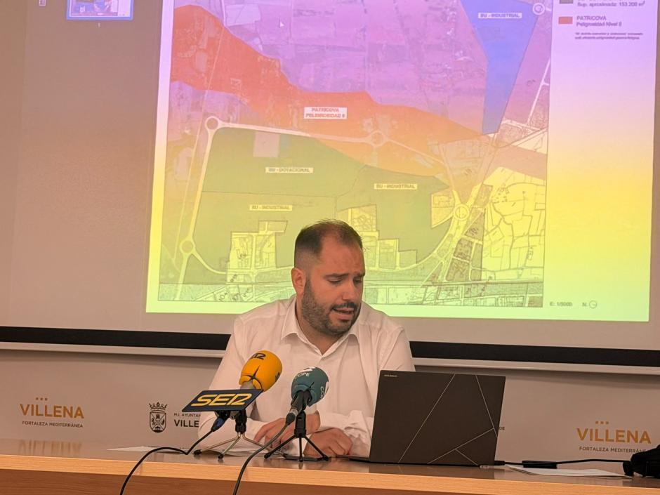 El portavoz del Ayuntamiento de Villena, Javier Martínez