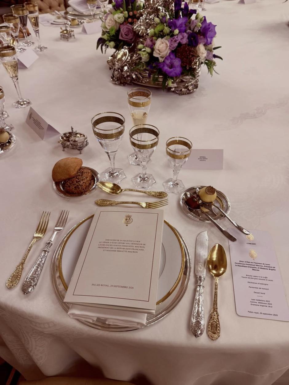Mesa en la cena de gala