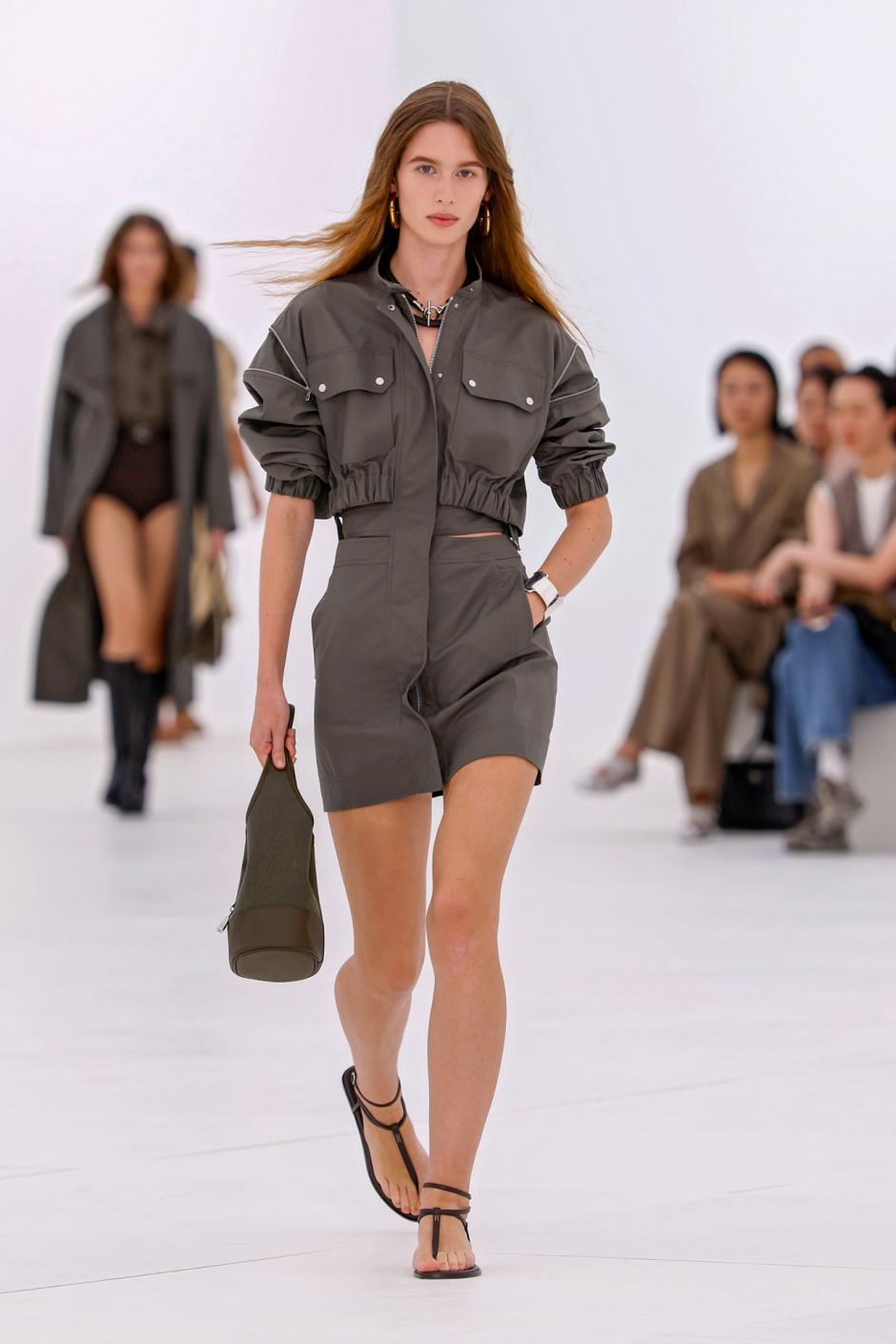 Imagen del desfile de Hermès