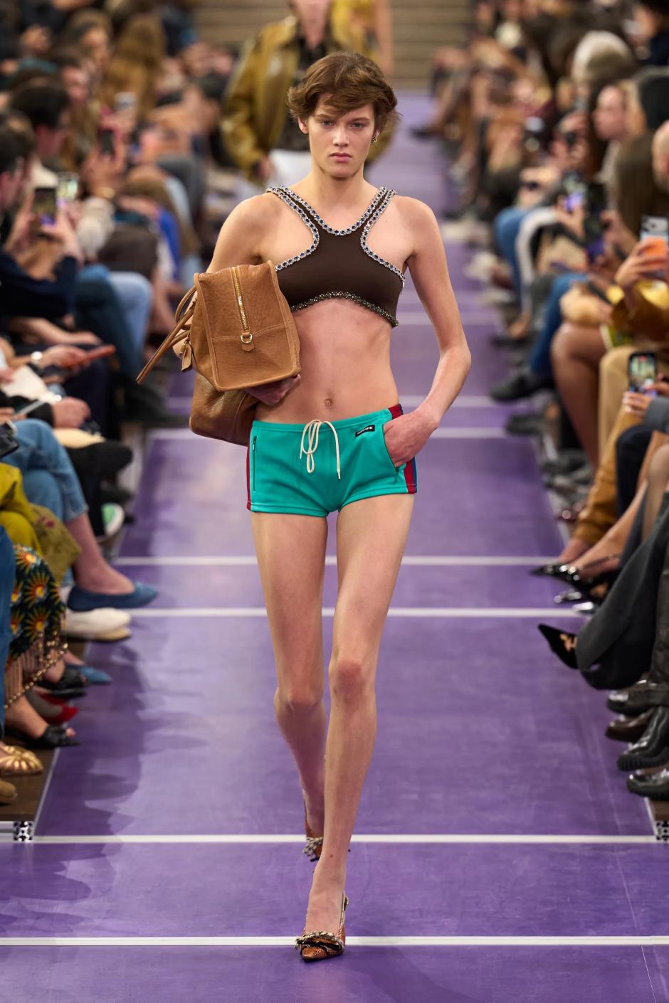 Imagen del desfile de Miu Miu en la Paris Fashion Week