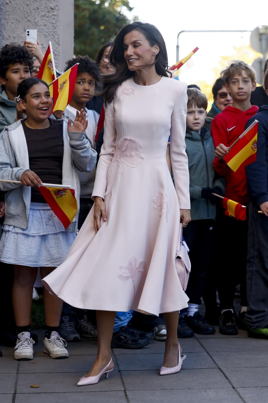 Doña Letizia, en la escuela Käpylä de Helsinki
