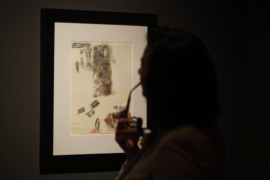 Comisariada por Lola Durán Úcar, la exposición se acompaña de un catálogo editado por la Fundación Canal, que profundiza en la relación entre literatura y artes visuales y analiza la vigencia de la obra de Dante como fuente inagotable de inspiración artística.