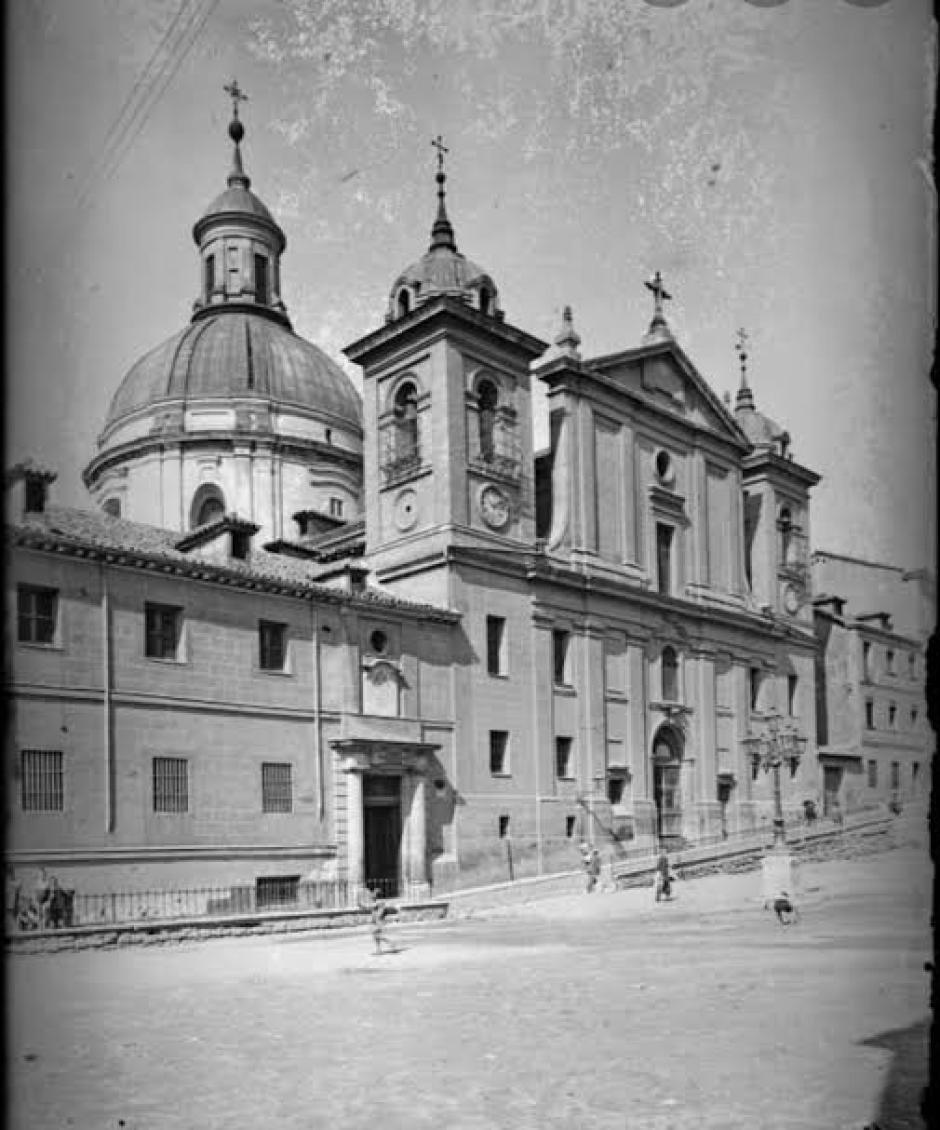Fachada del Colegio Escuelas Pías de San Fernando