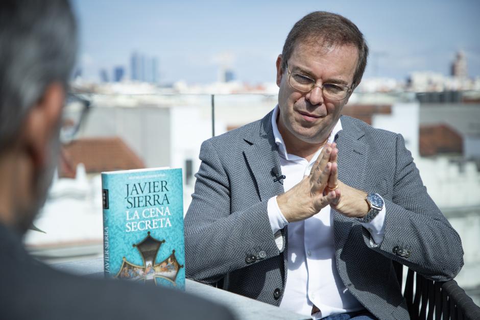 Javier Sierra durante la entrevista