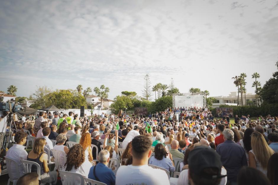Estepona ha servido de parada para Abascal en su camino a Ceuta