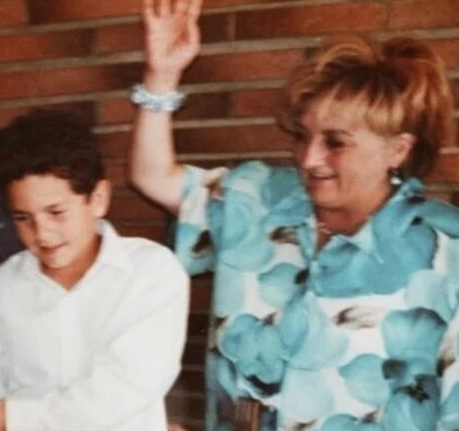 El futbolista del Atlético de Madrid, Koke Resurrección y su madre, Ana Merodio Borja