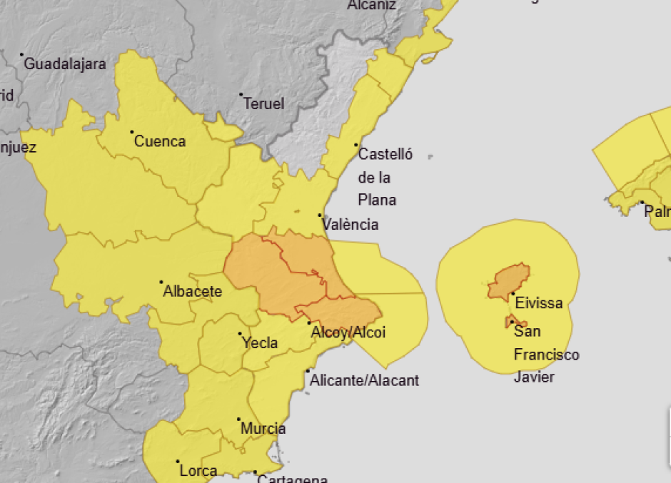 Mapa con los avisos de Aemet por lluvias en la Comunidad Valenciana para este domingo 18 de octubre.