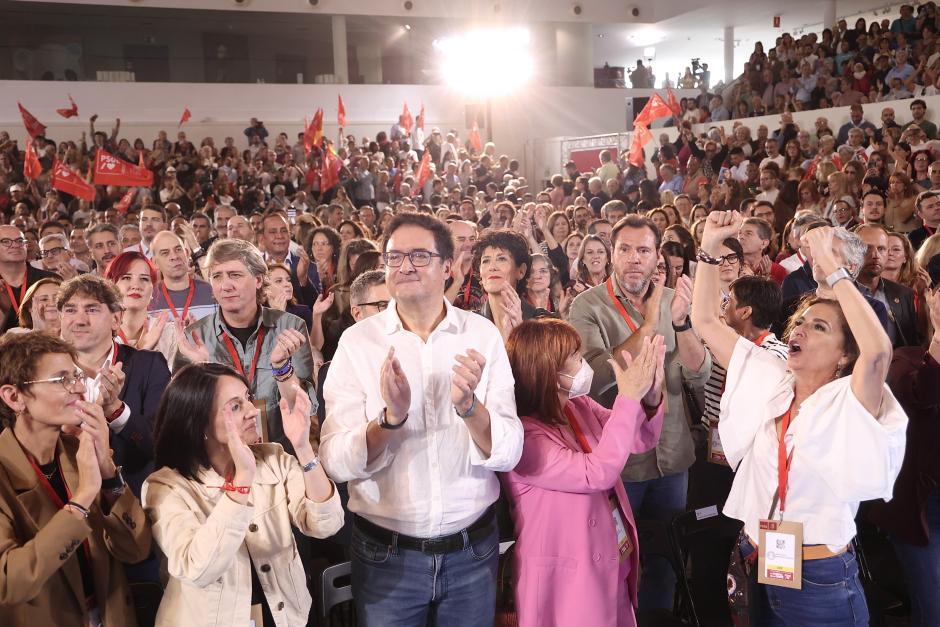Varios dirigentes del PSOE, este sábado en el Comité Federal del partido, en Fuenlabrada (Madrid)