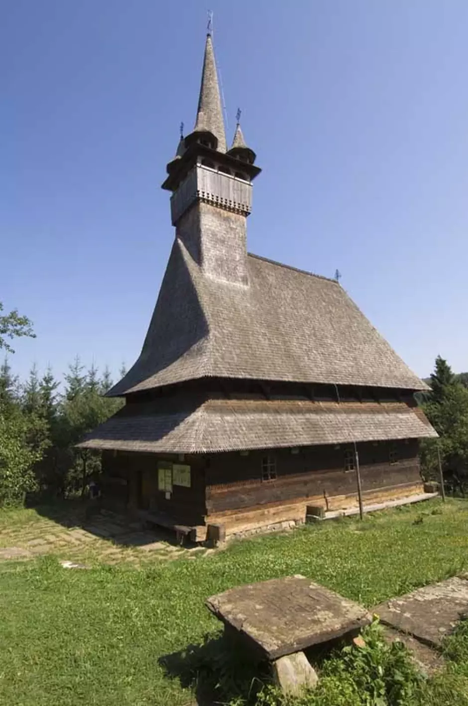Iglesia de San Nicolás en Budesti