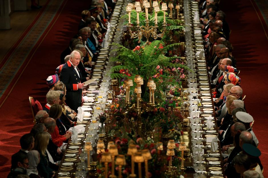 Mandatory Credit: Photo by Isabel Infantes/WPA Pool/Shutterstock (17226904y)
Britain's King Charles delivers a speech at the State Banquet at Windsor Castle during the state visit of Oman's Sultan Haitham bin Tariq to Britain, in Windsor, Britain
Oman's Sultan Haitham bin Tariq visits UK - 20 Oct 2026 *** Local Caption *** .
