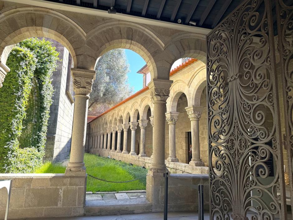 Claustro de Nuestra Señora de Oliveira