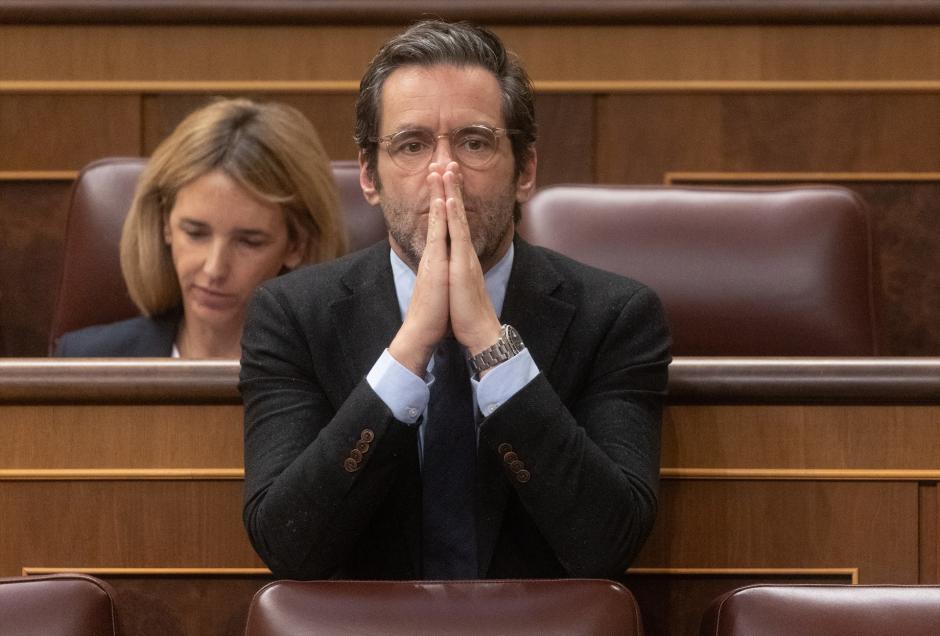 Borja Sémper y Cayetana Álvarez De Toledo en el Congreso de los Diputados