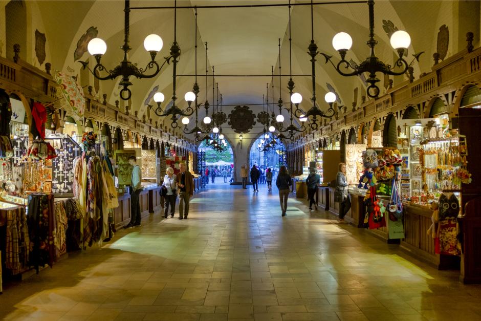 Tiendas en la Lonja de los Paños