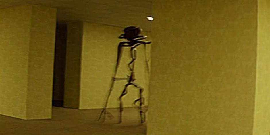 Portada del cortometraje de Youtube 'The Backrooms, found footage'