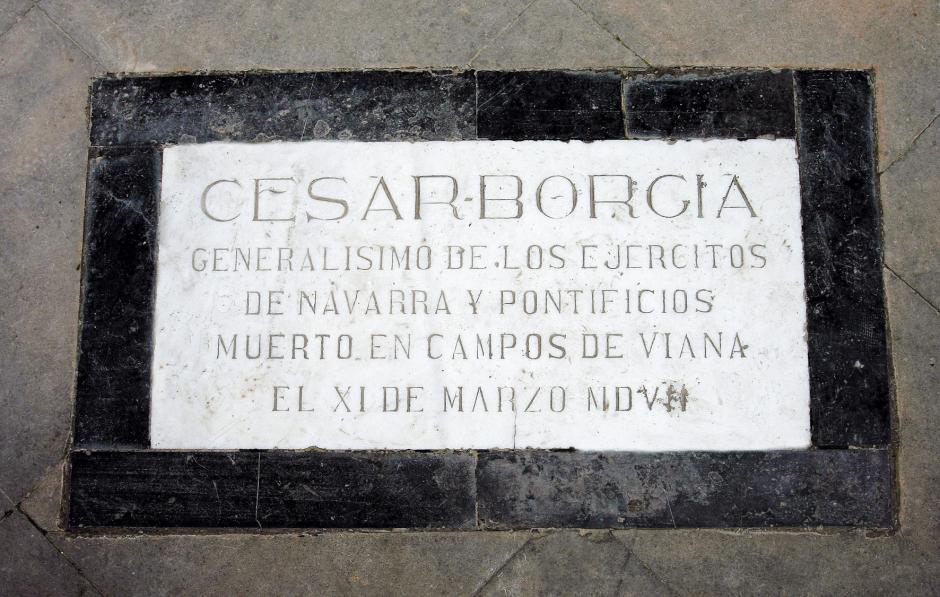 Lápida de César Borgia en Viana (Navarra)