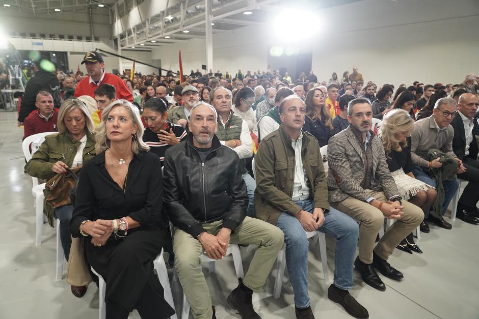 Dirigentes de Vox, este miércoles, en un acto de campaña de Abascal en Valladolid