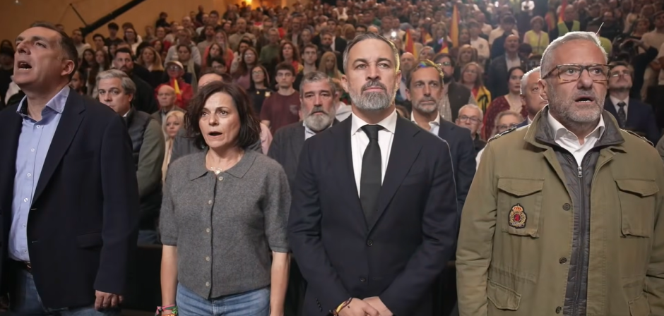 Vázquez, Beltrán, Abascal y Pollán, este jueves, en un mitin de Vox en Ávila
