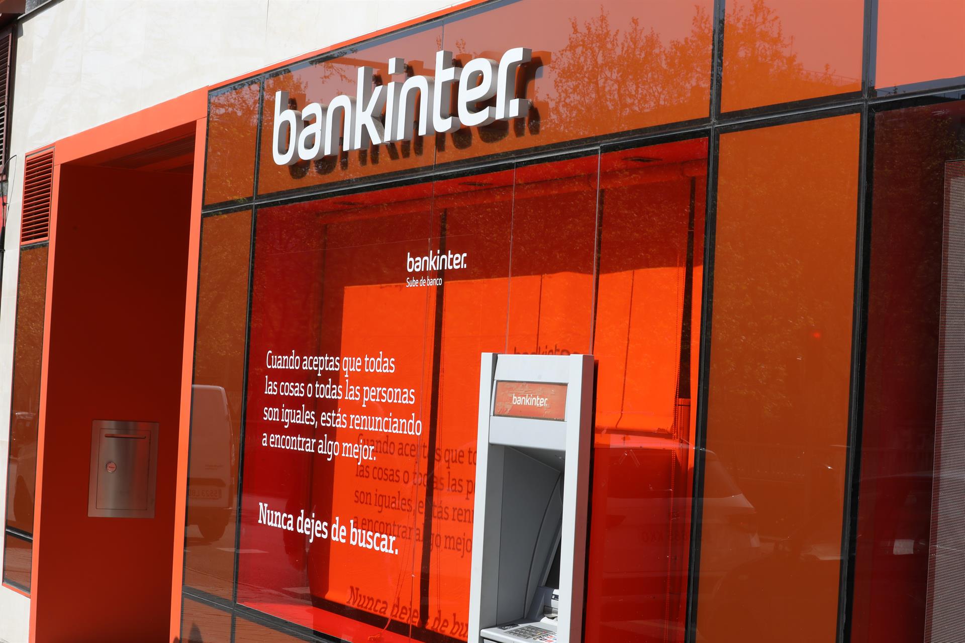 Bankinter Gana Más De 1.300 Millones En 2021 Gracias A La Salida A ...