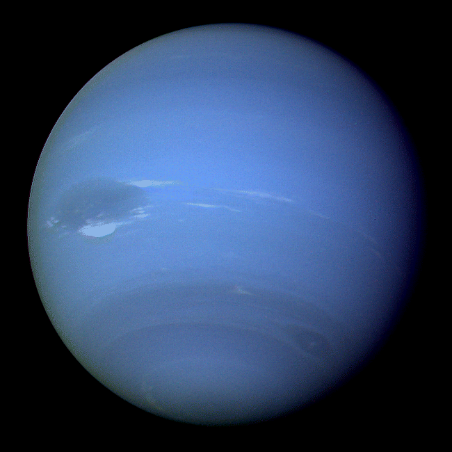 En el verano de 1989, las naves Voyager tomaron las primeras fotografías de Neptuno