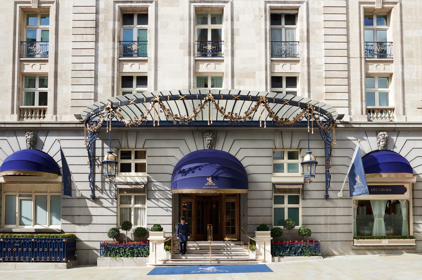 El Ritz Los especiales vínculos del Rey Carlos III con el Ritz de Londres