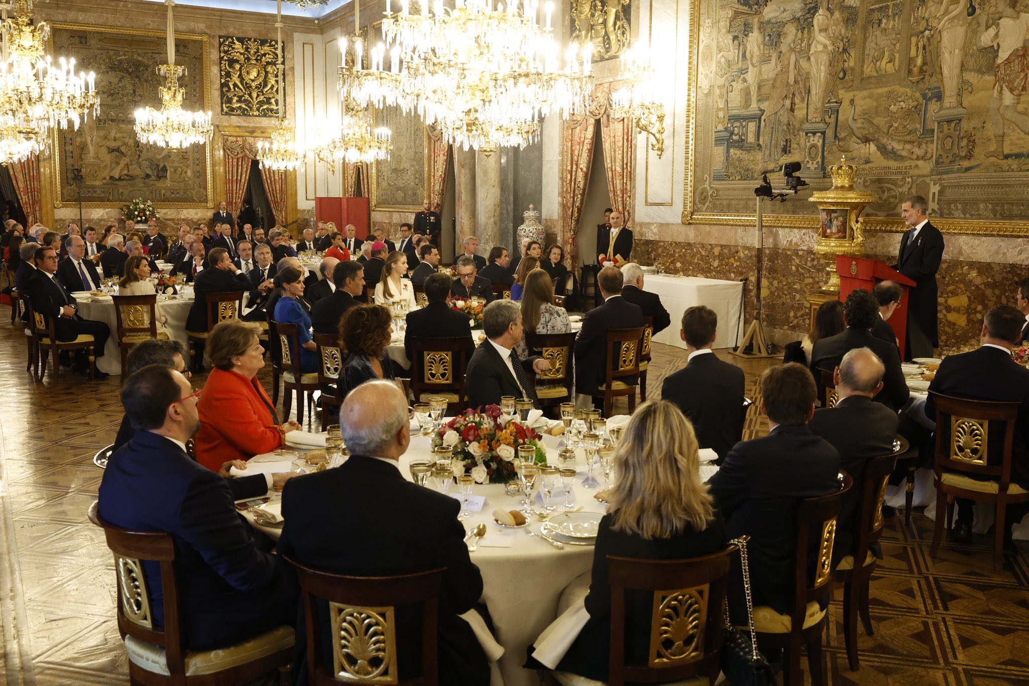 El Rey recuerda que el respeto a la separación de poderes y al Estado ...