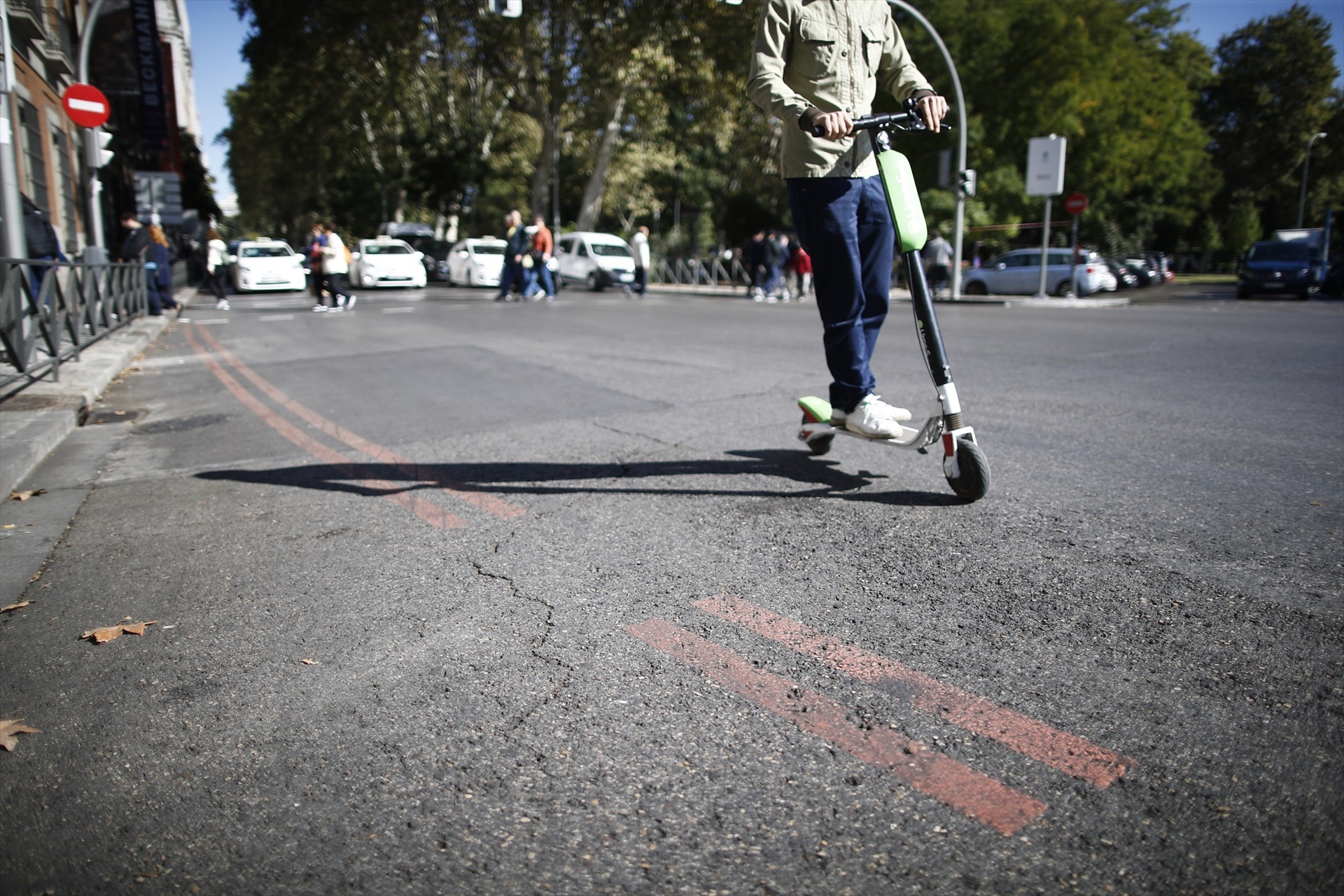 Adiós definitivo a los patinetes eléctricos de alquiler en Madrid