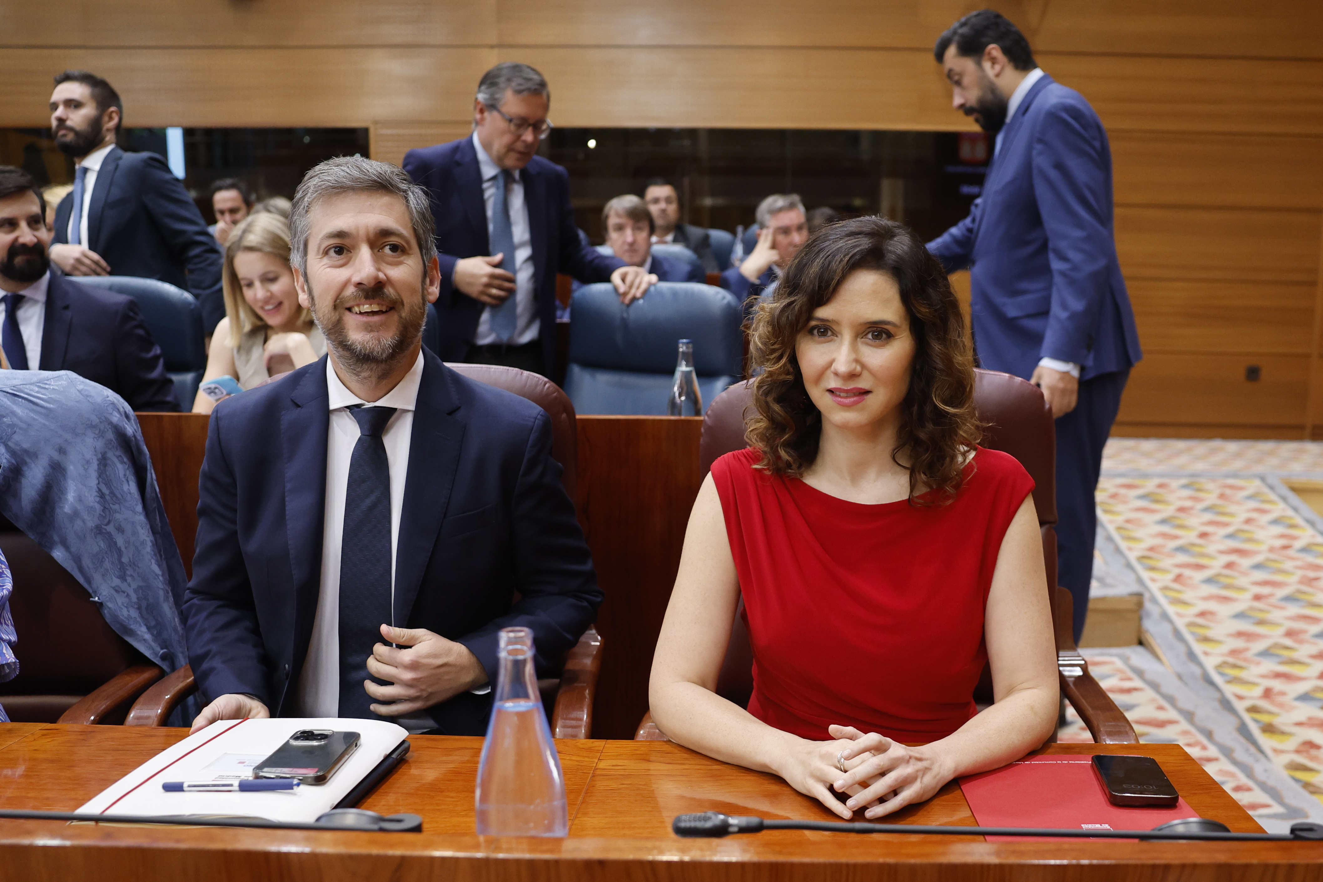 El consejero de Presidencia de Ayuso da una lección de Derecho al ...