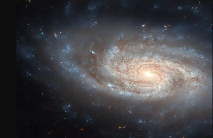 El Telescopio Hubble Capta Una Imagen Detallada De La Galaxia Espiral A 100 Millones De Años Luz 4096