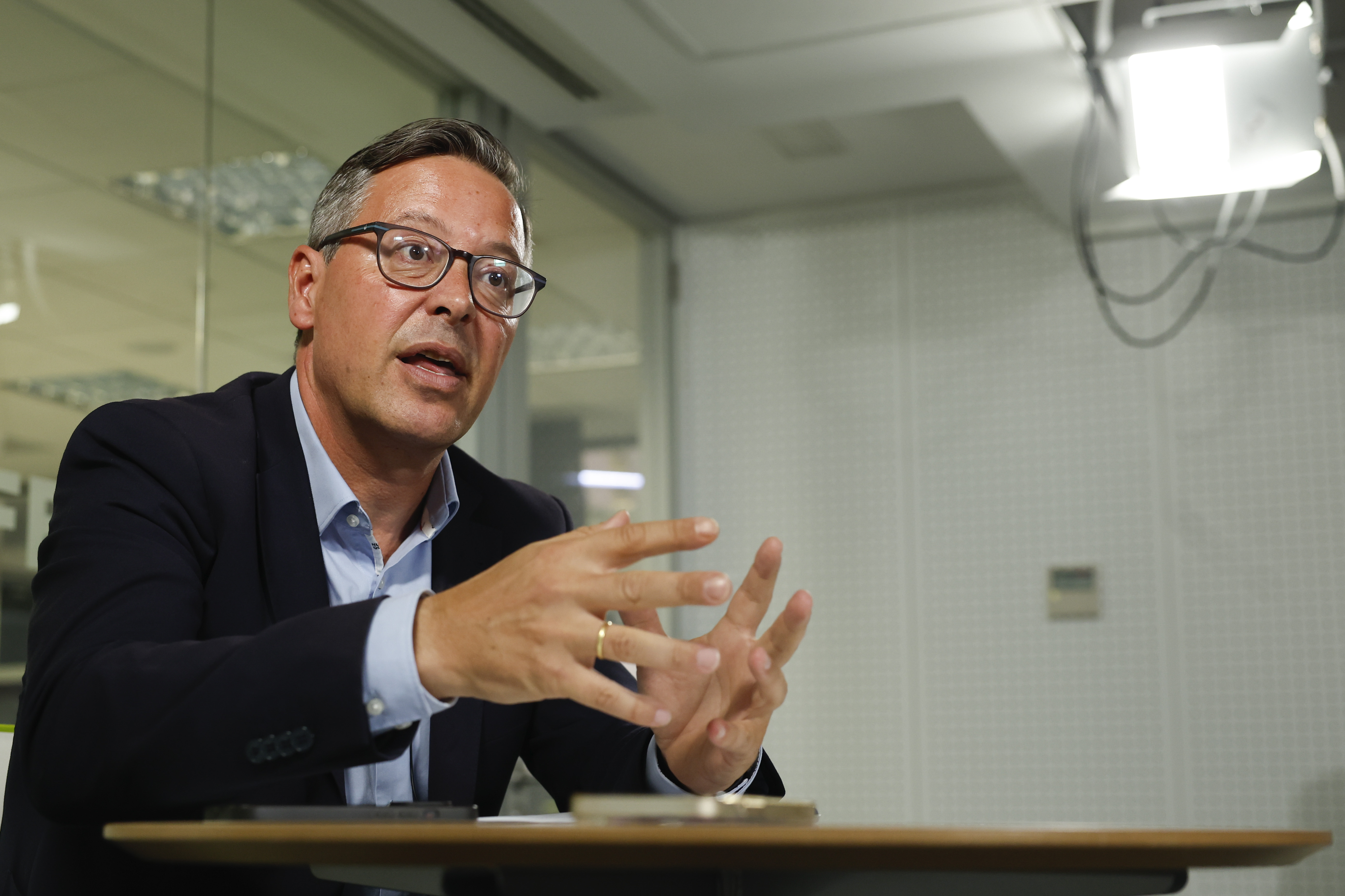 Rifirrafe entre el delegado del Gobierno y el nº 2 de Ayuso en el PP de ...