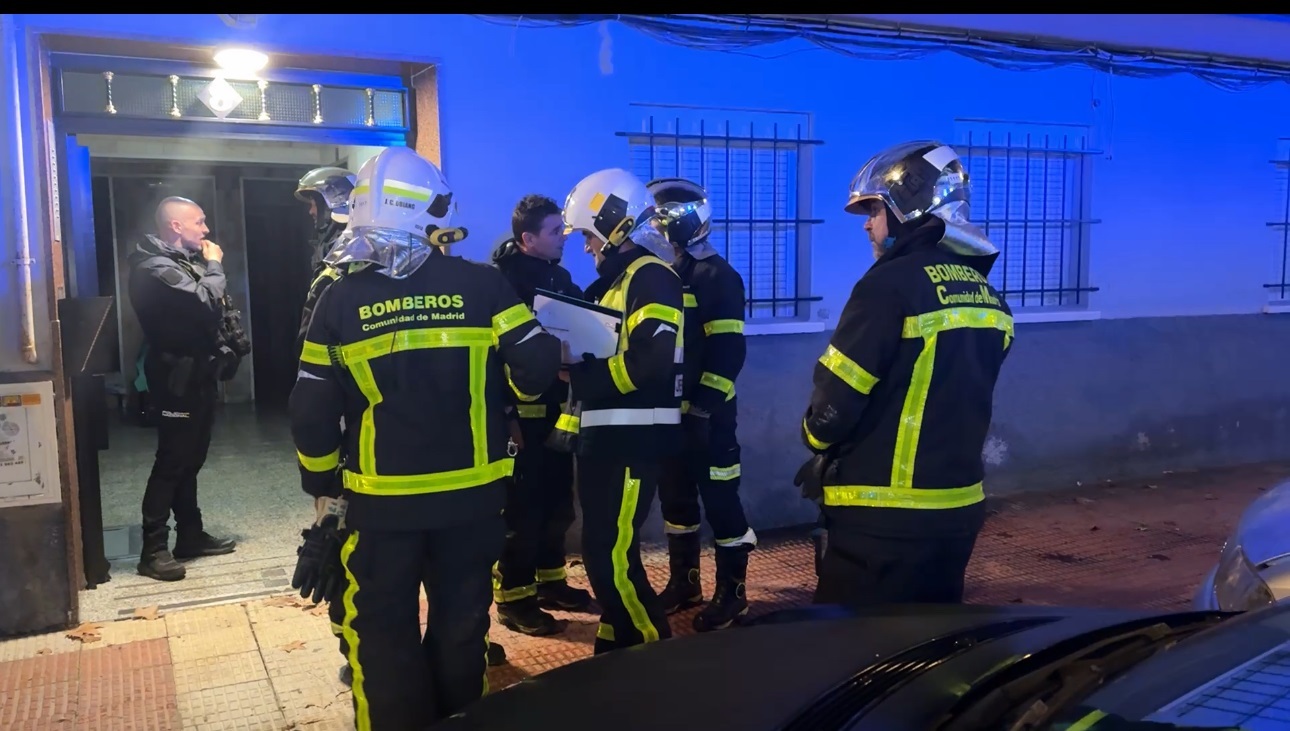 Una mujer de 91 años, intoxicada por inhalación de humo tras un ...
