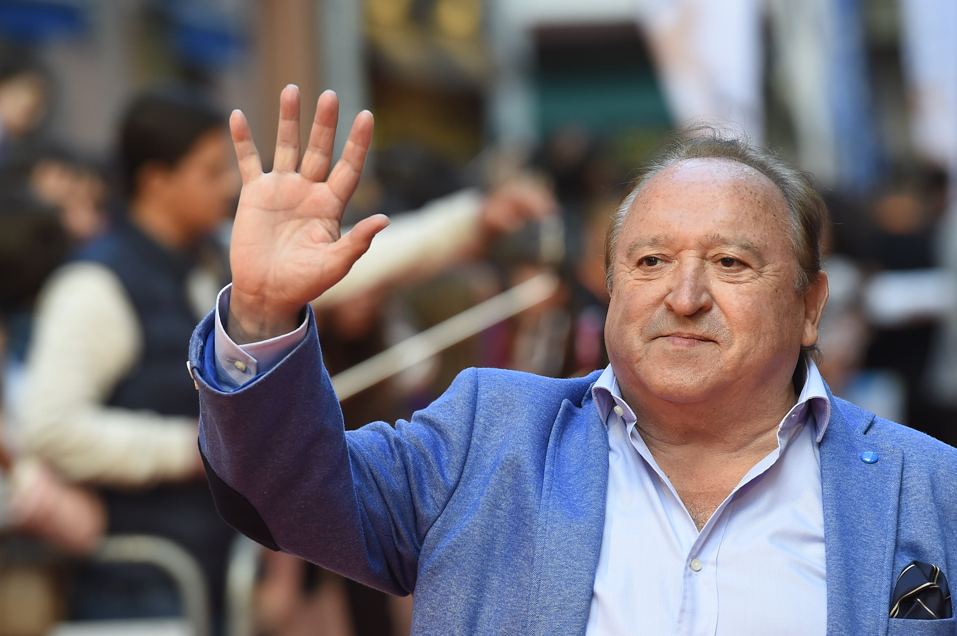 felicitamos-al-actor-y-humorista-fernando-esteso-cumple-80-a-os-long