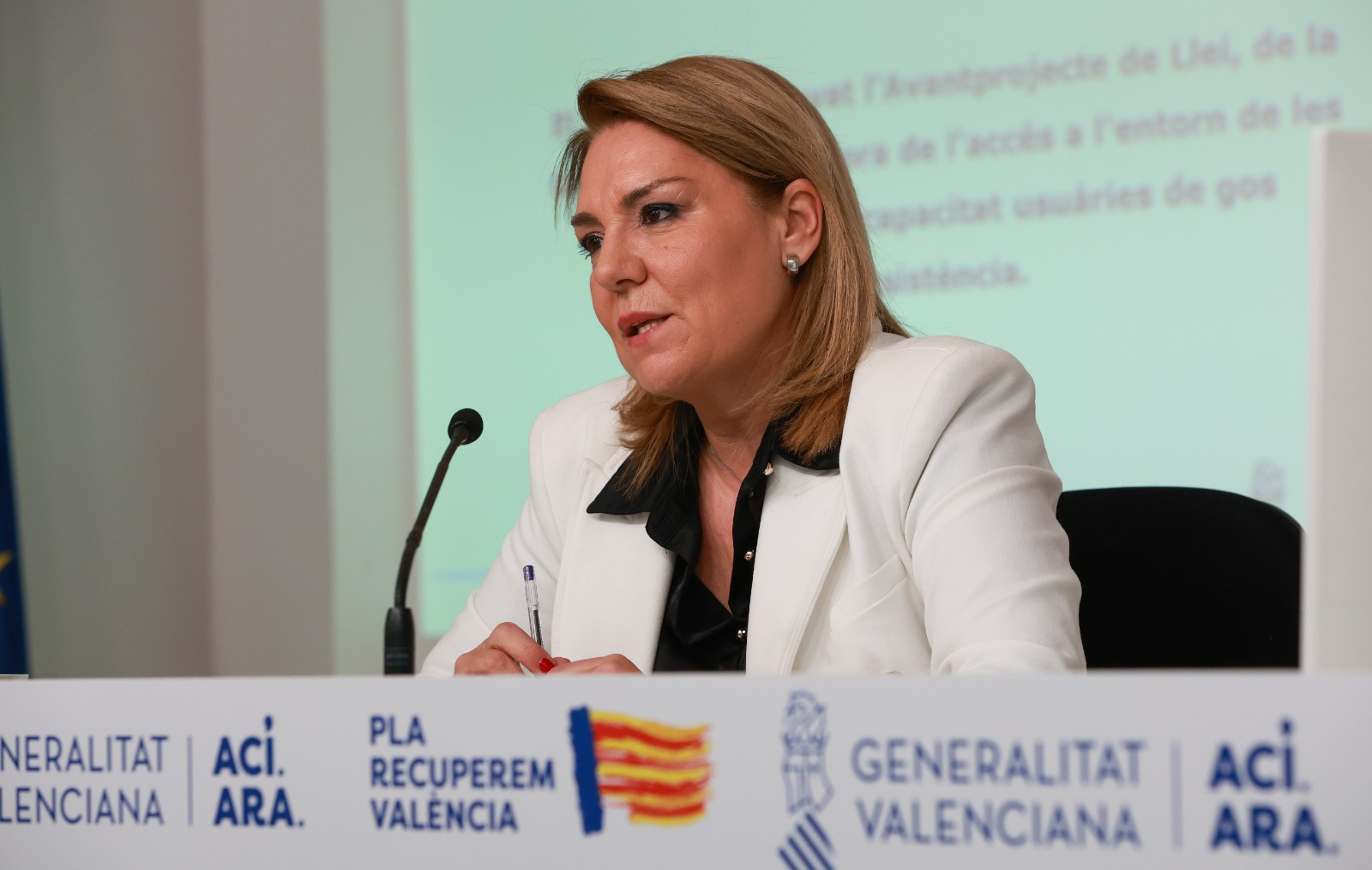 La Generalitat amplía el listado de personas que pueden solicitar la ...