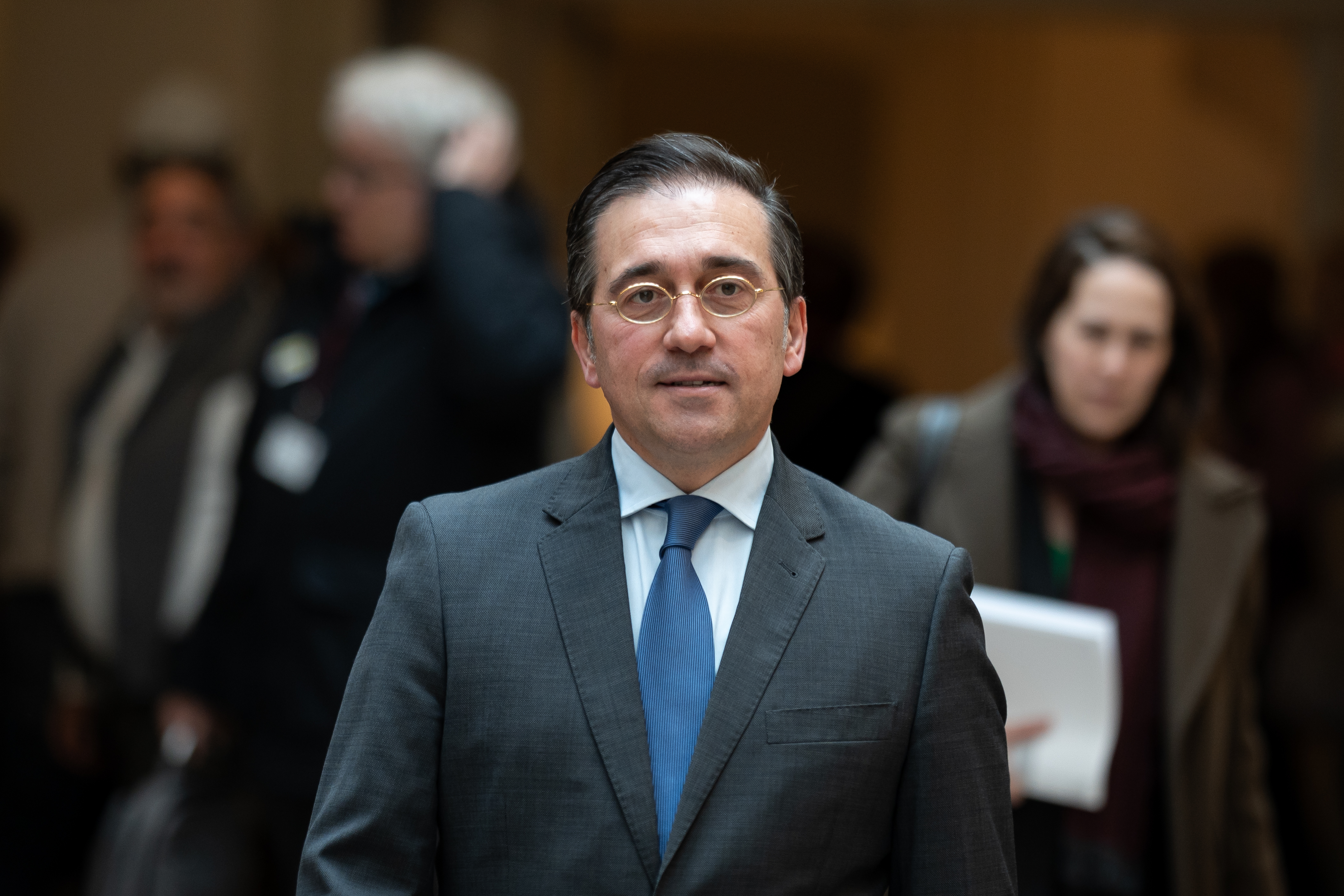 Albares comparece en rueda de prensa en la Moncloa tras la reunión de ...