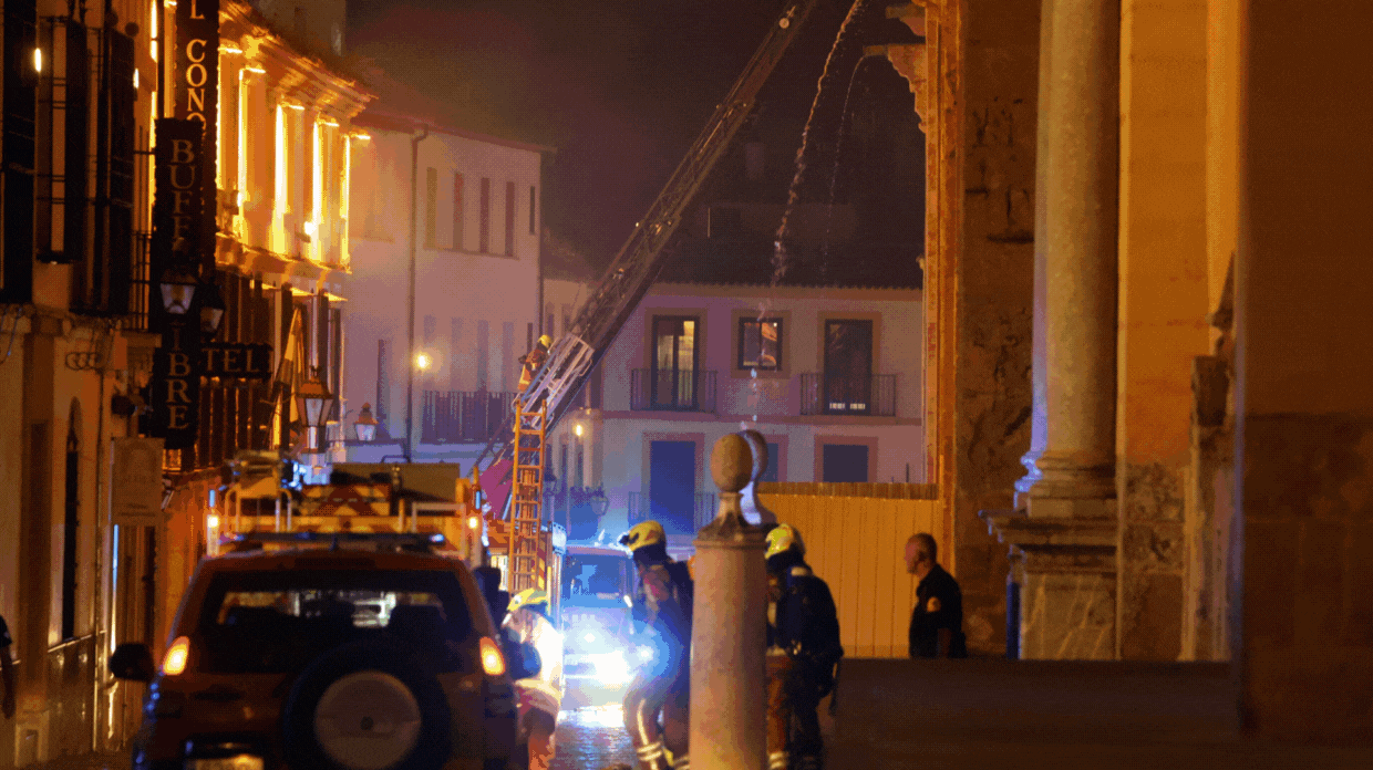 gif incendio mezquita portada