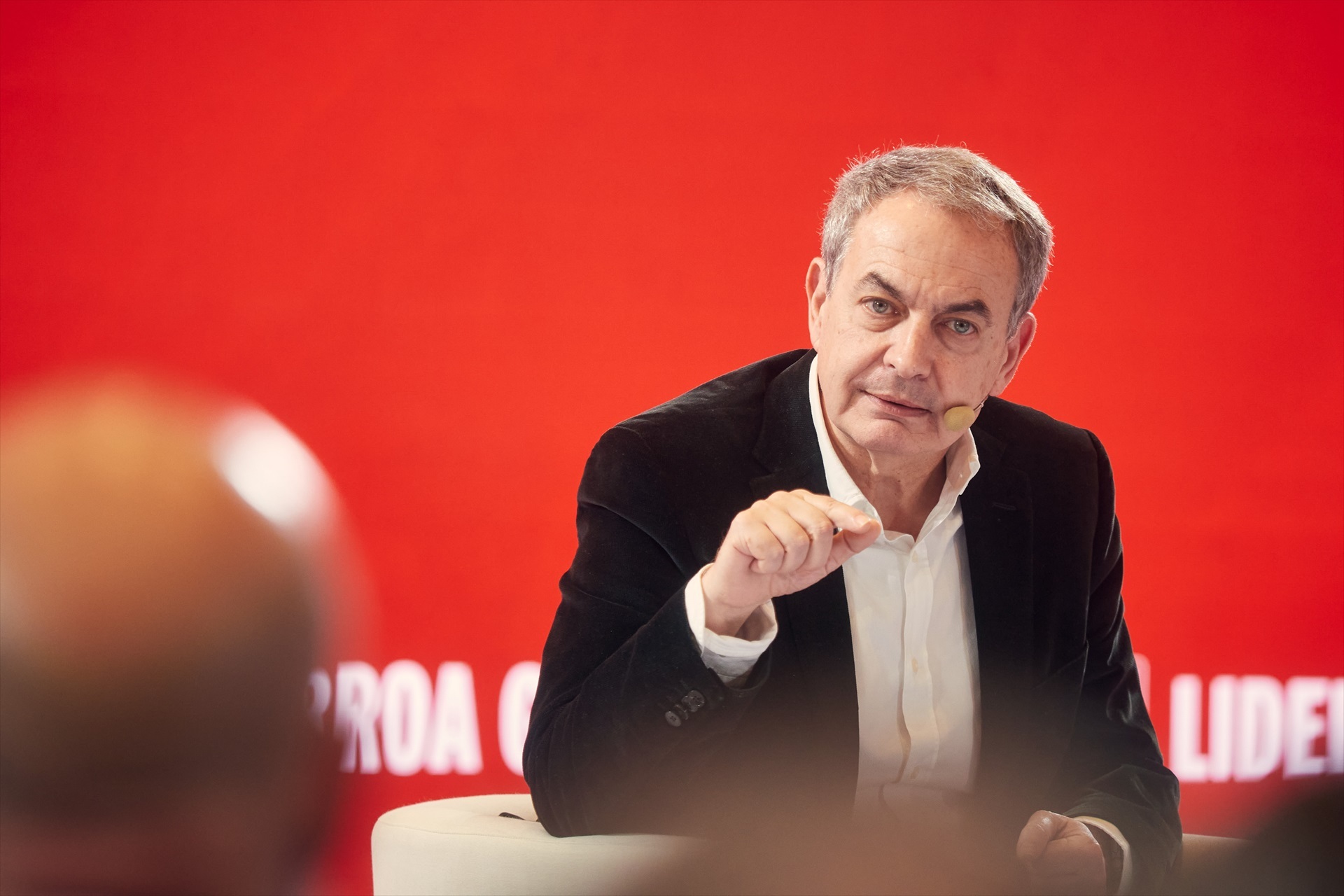Vox propone citar en la comisión del Senado a las hijas de Zapatero y ...
