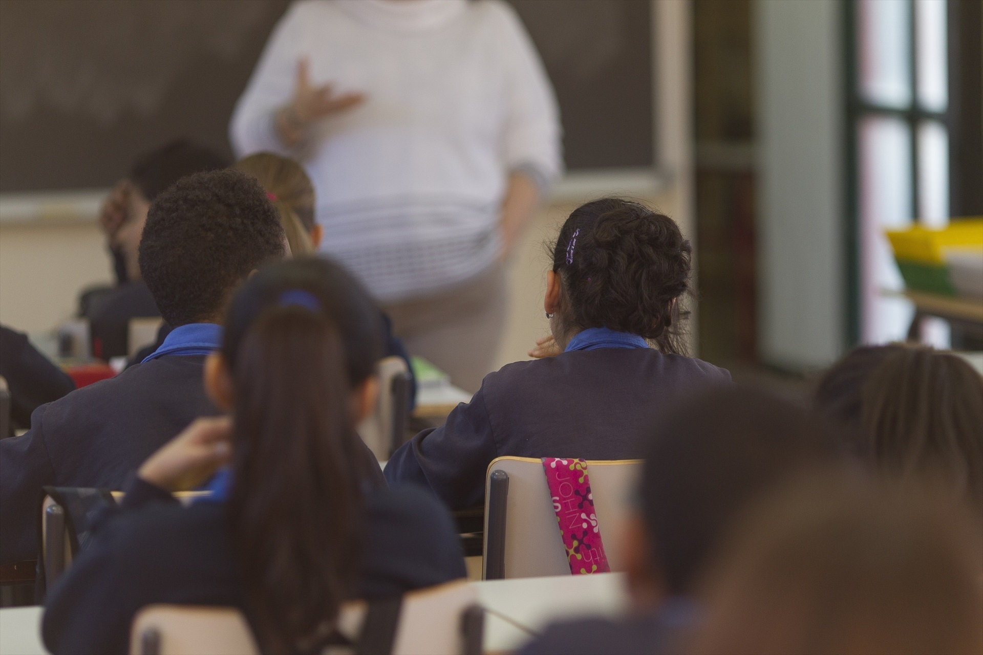 Suspendidas las clases en las islas occidentales de Canarias por la ...