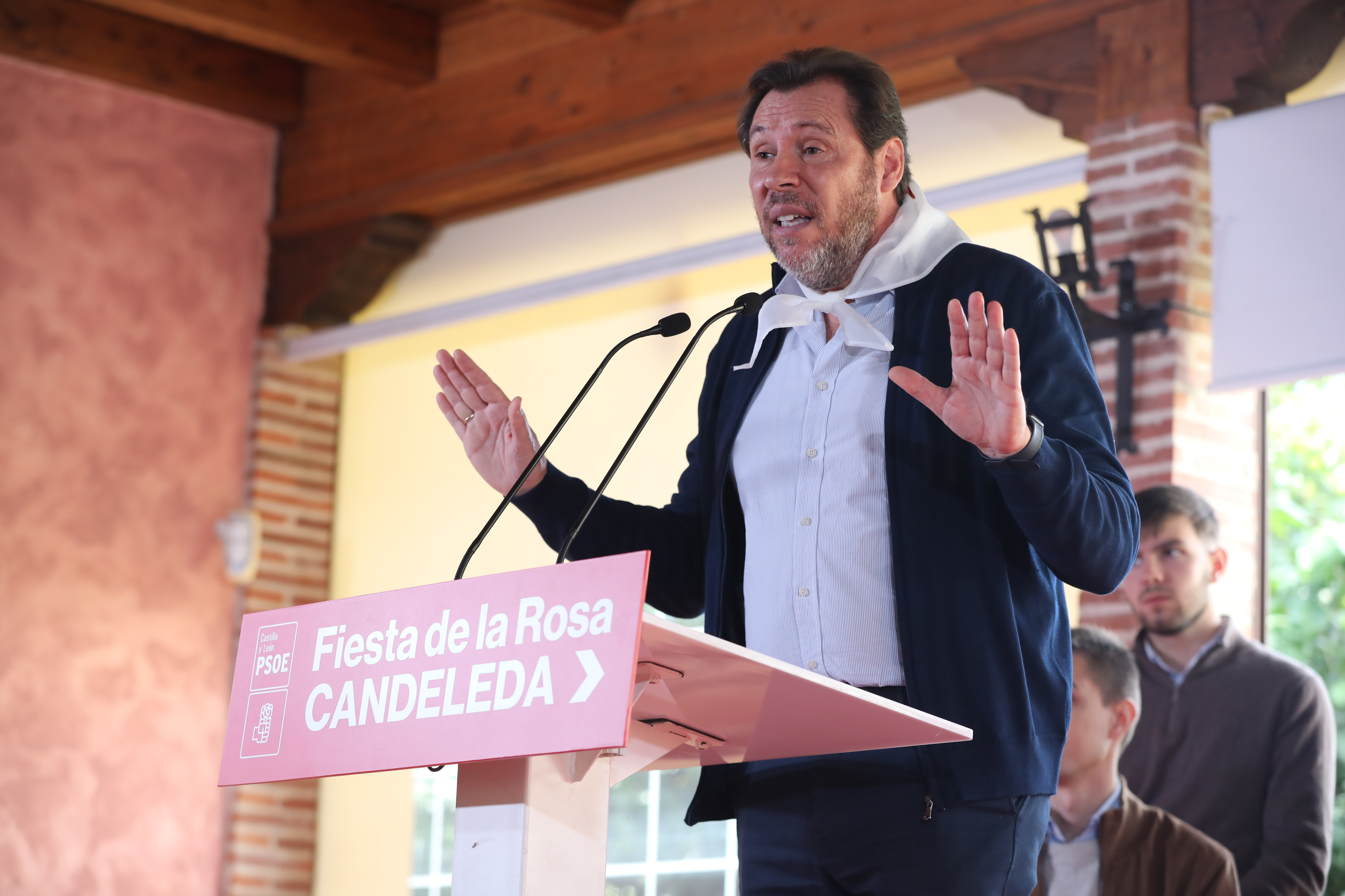Puente acusa al PP de querer llegar a la Moncloa «sin el poder de las ...