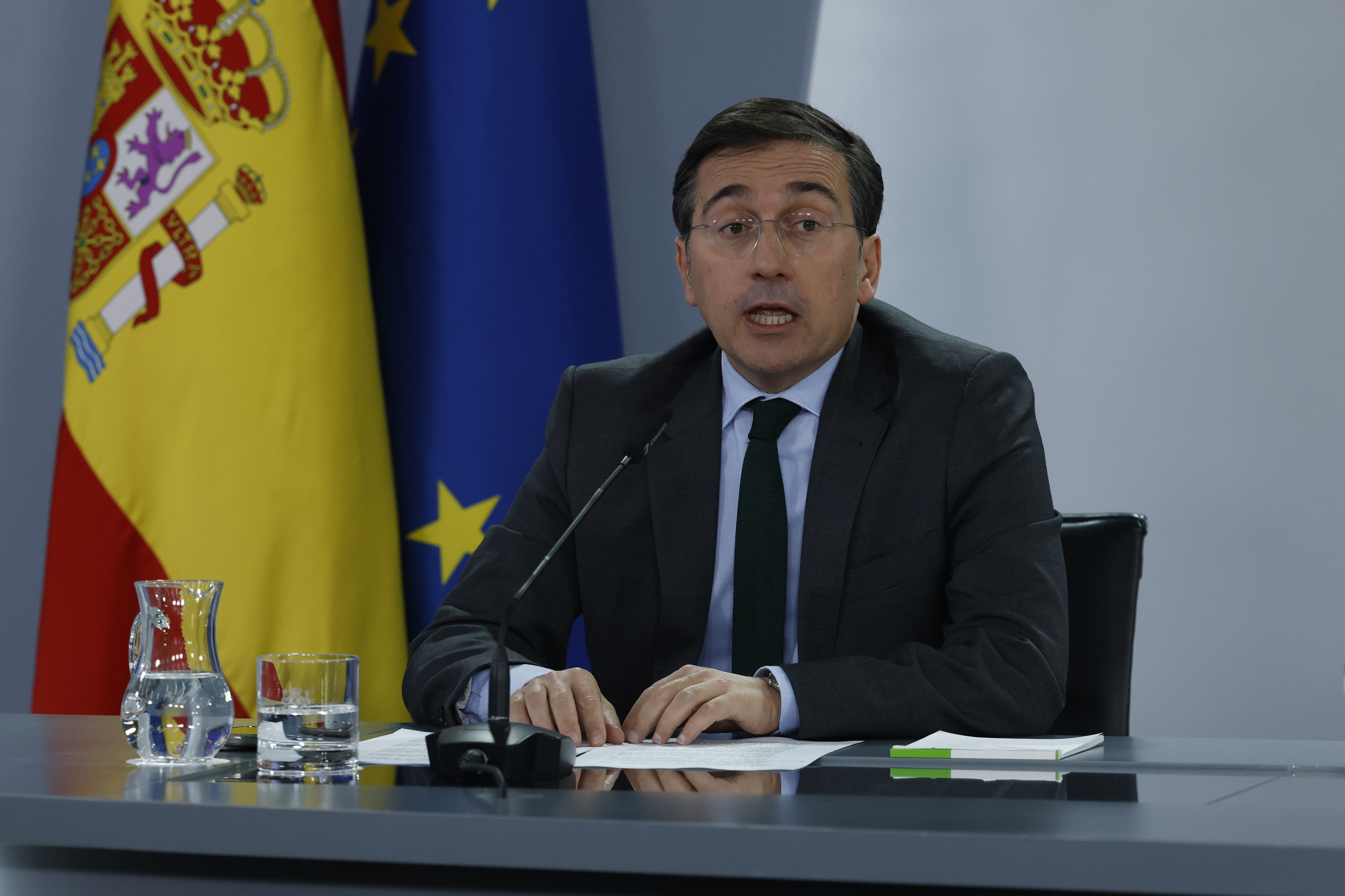 Albares exige al PP y Vox respeto a Zapatero porque va en ello la ...